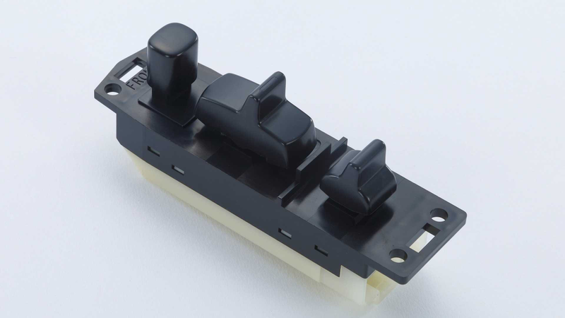 Illustration for article titled Nissan Is Making Parts Again for the R34 Skyline You Totally Own in America Legally (*Wink, Wink*)